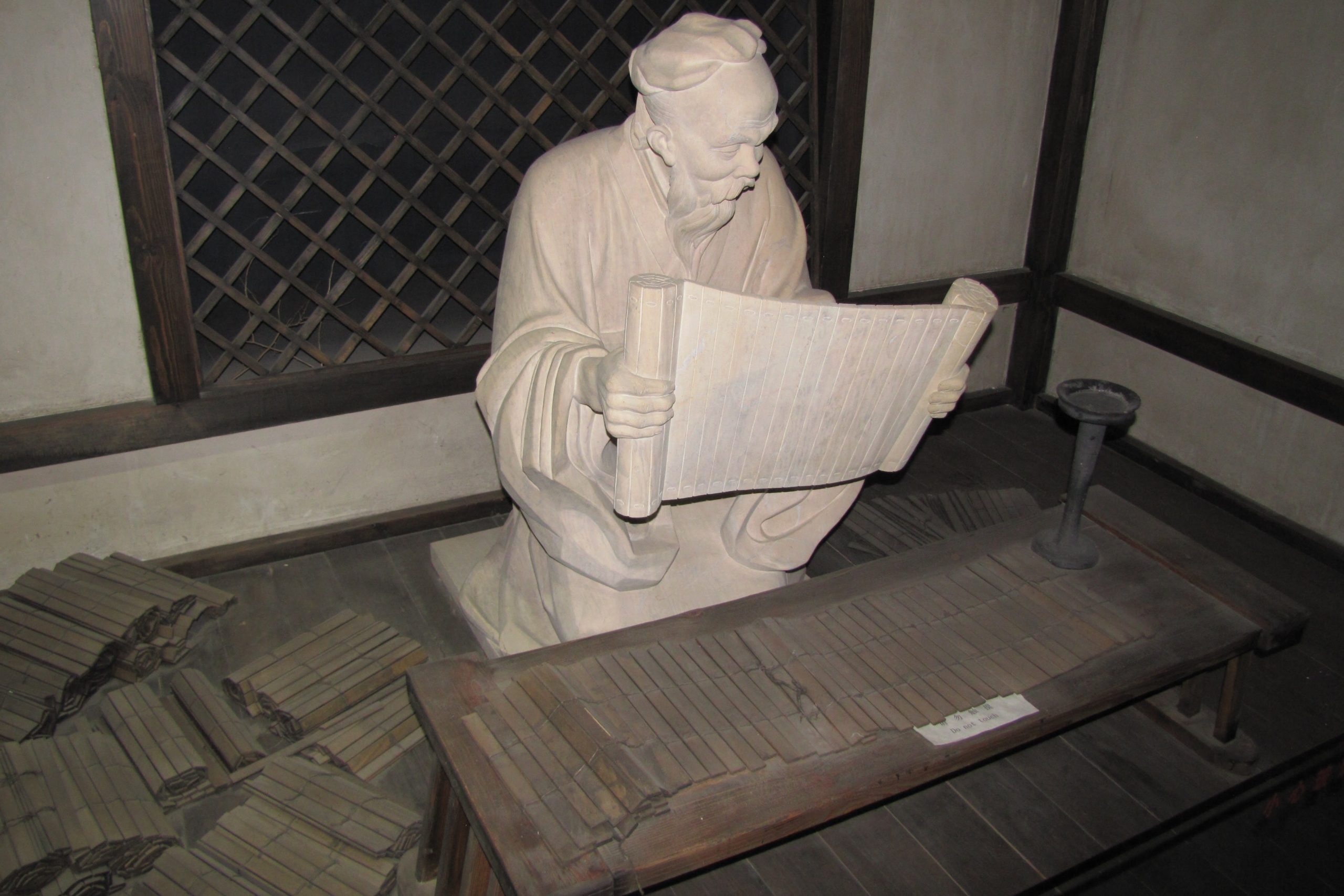 Statue
